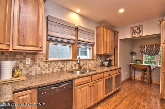 Building Photo - 2333 Adams Ave