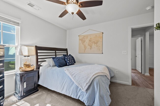 Building Photo - 387 High Ridge Ct