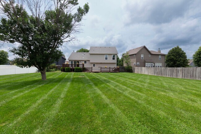 Building Photo - 16131 S Matt Ct
