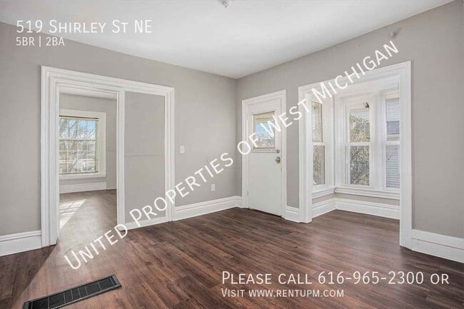 Building Photo - 519 Shirley St NE