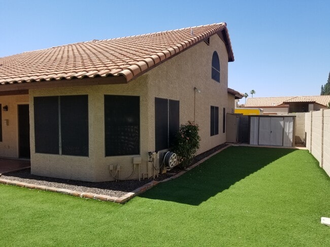 Building Photo - 7409 W Piute Ave