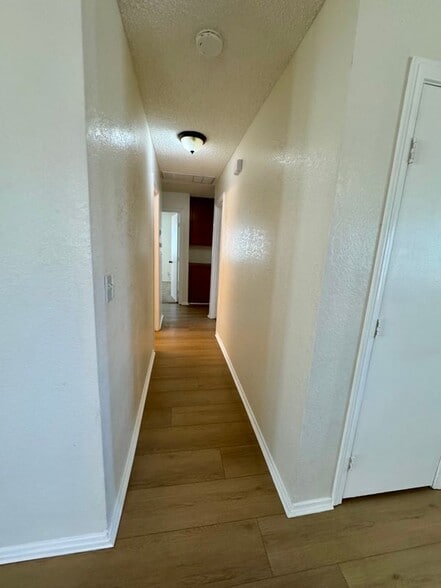 Building Photo - 26605 Voyage Ln