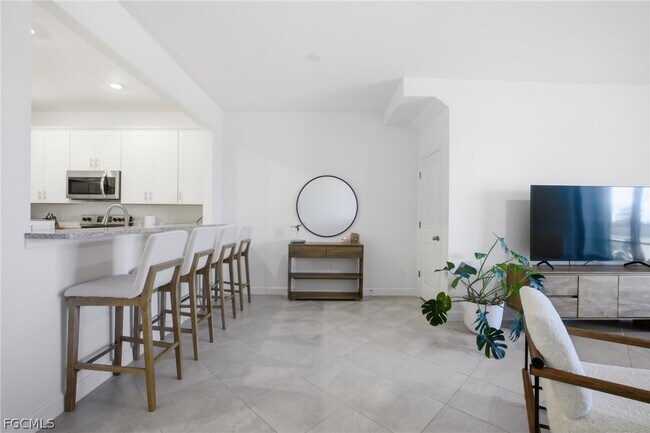 Building Photo - 14303 Pine Lodge Ln