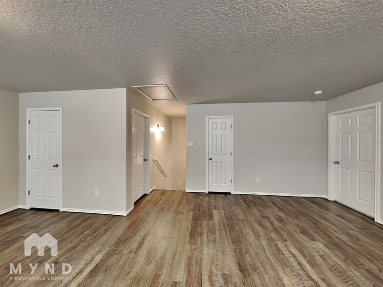 Building Photo - 3723 Colemans Run