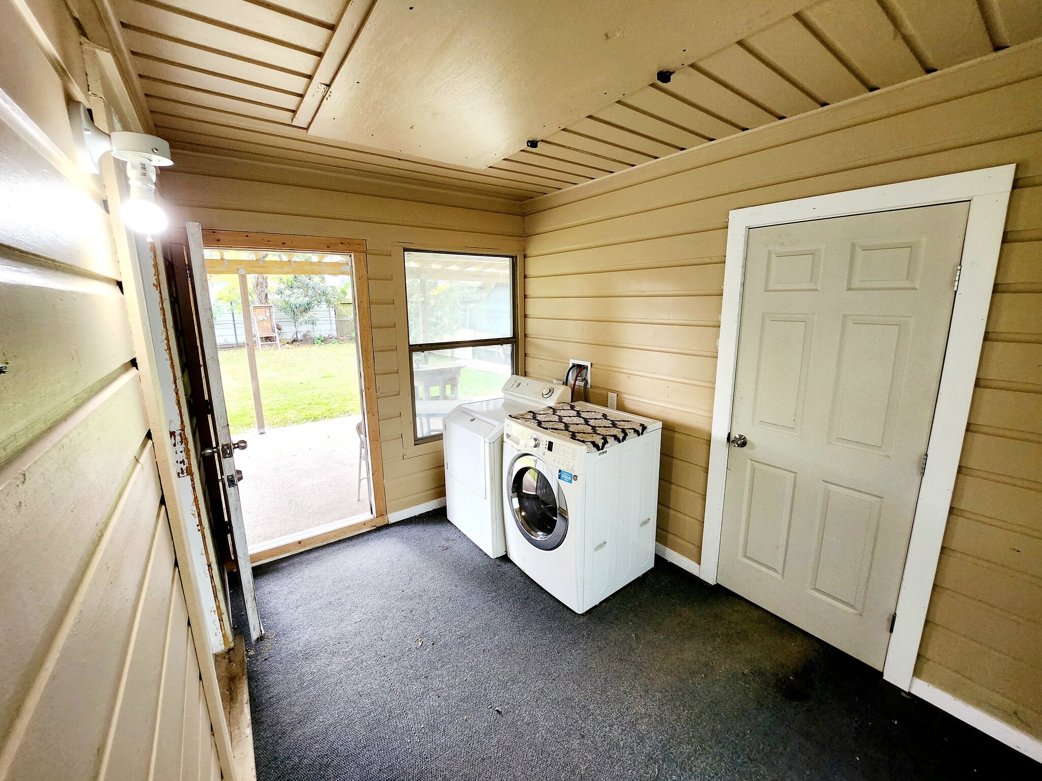 Building Photo - 618 Dunkley Dr