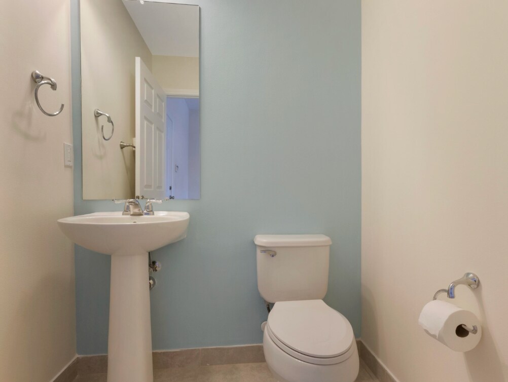 Building Photo - 1247 Via de Fossi