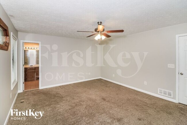 Building Photo - 4701 Norman Dr NW