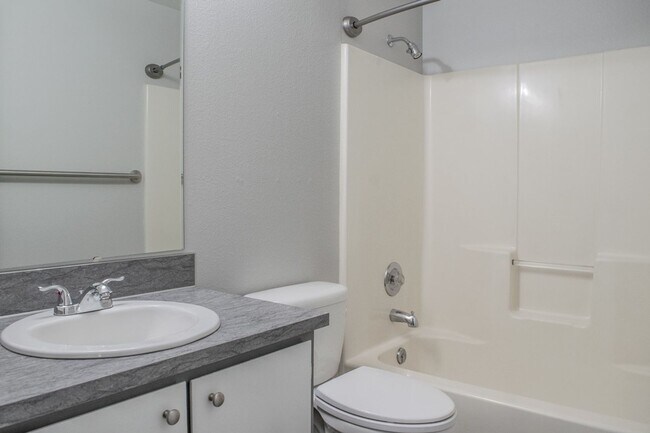 Building Photo - 7019-RLProperties