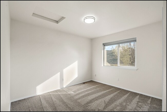 Building Photo - 5541 S Adonis Pl