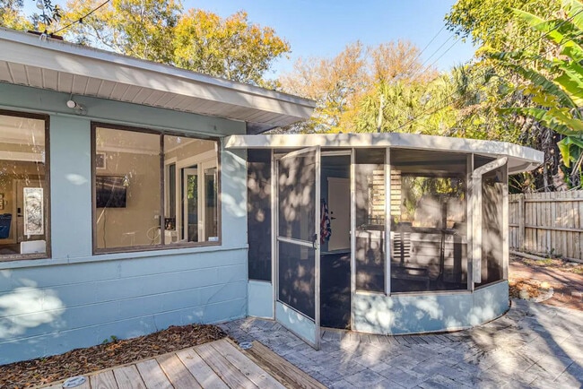 Building Photo - 2901 70th St N