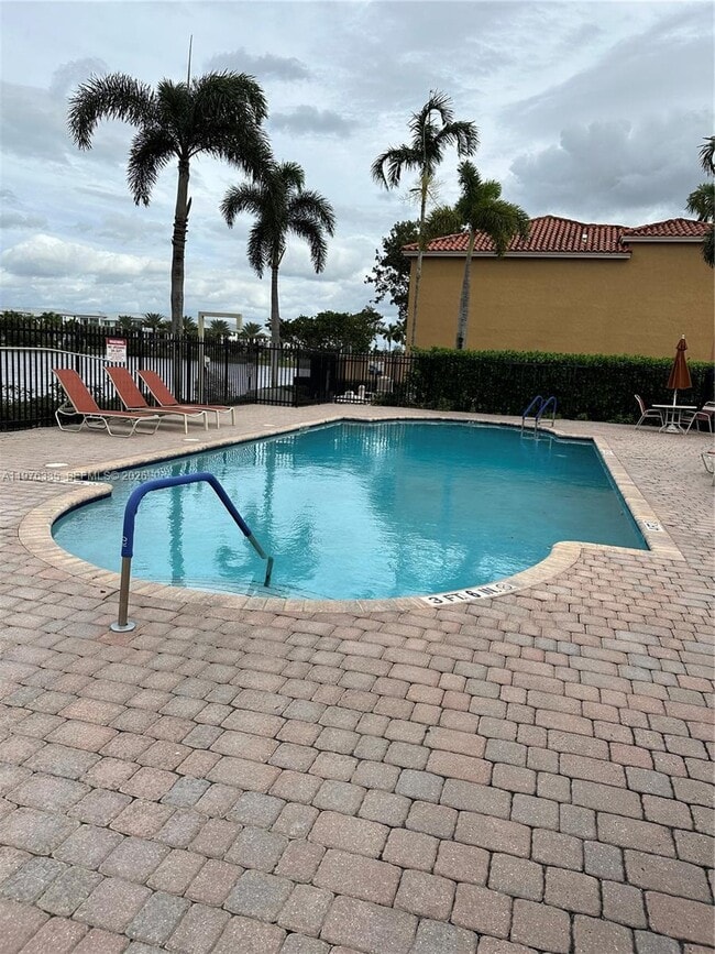 Building Photo - 745 SW 107th Ave