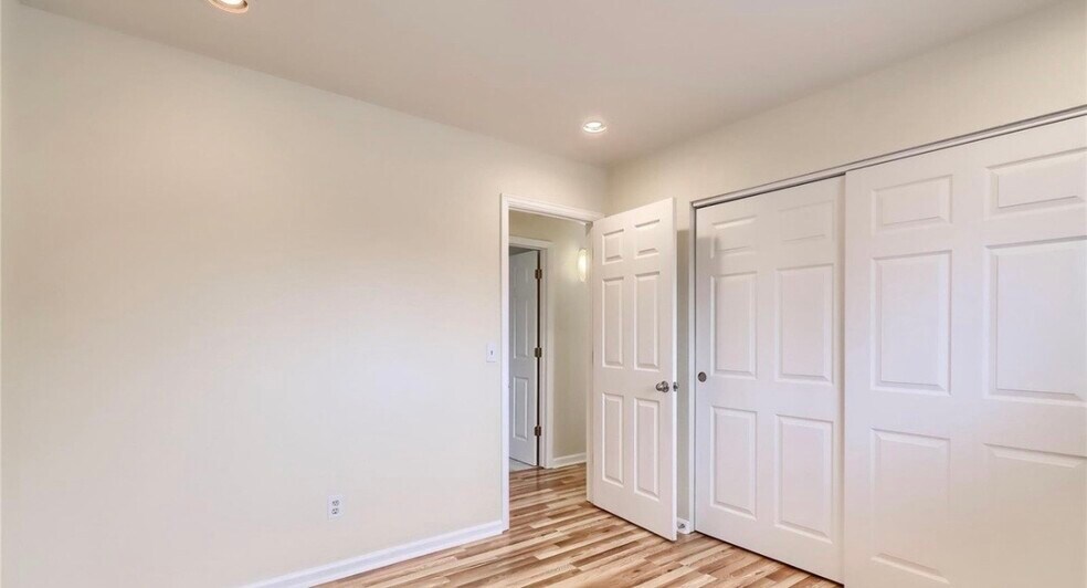 Building Photo - 4571 S Hannibal St