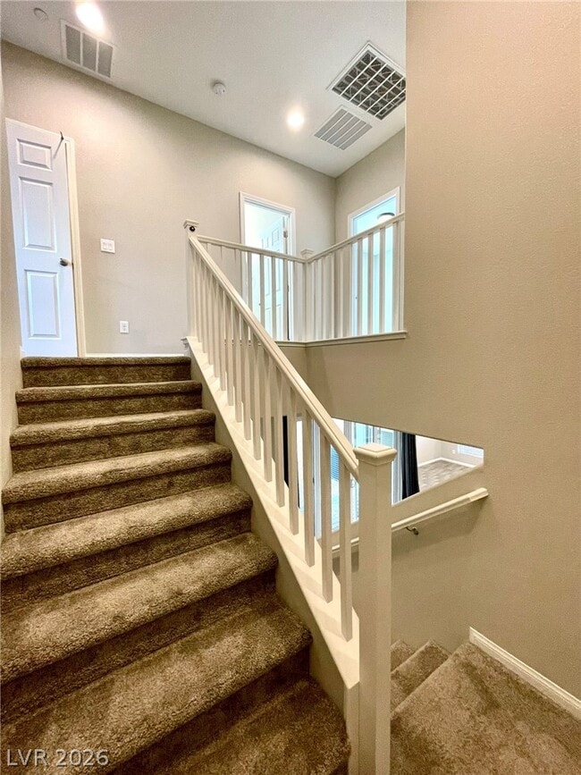 Building Photo - 702 Cottonwood Hl Pl