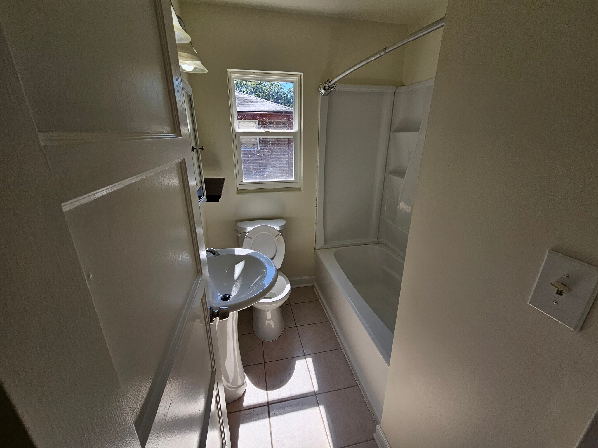Bathroom - 210 Granby Park