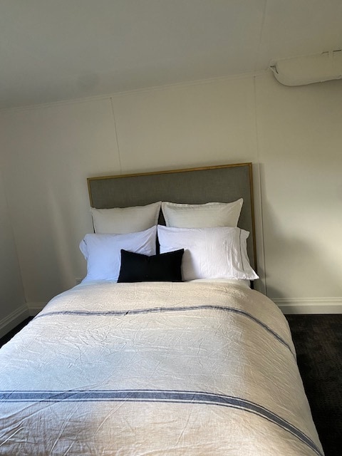 Building Photo - 2216 E Roanoke St