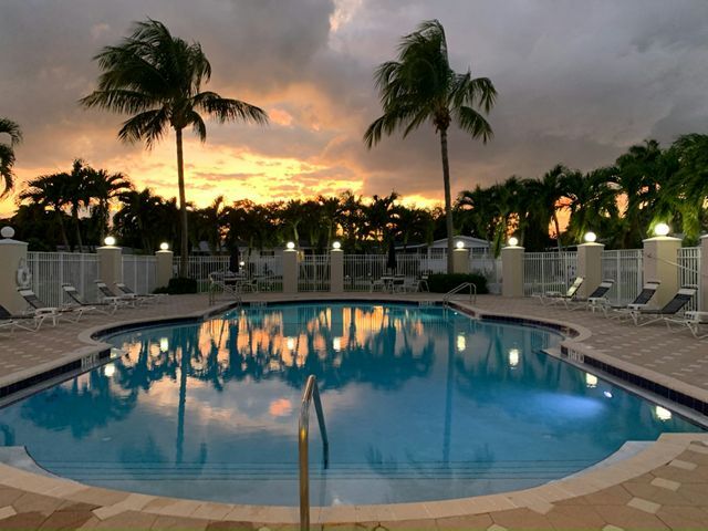 Building Photo - 35 Ricks Dr