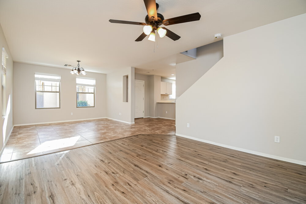 Building Photo - 3014 E Megan St