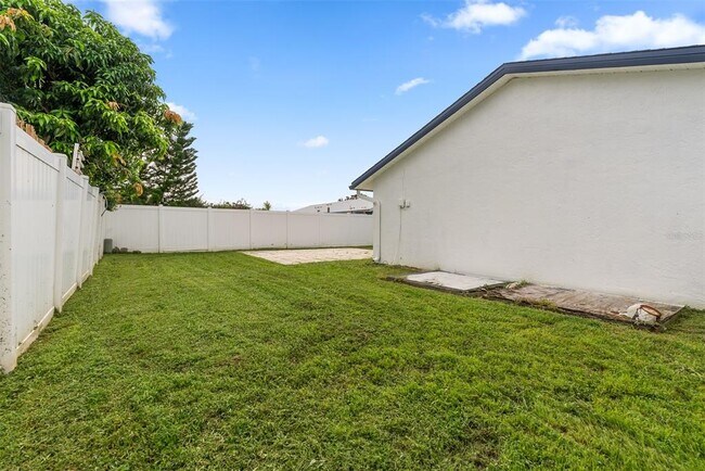 Building Photo - 504 Red Mangrove Ln