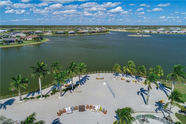 Building Photo - 14559 Edgewater Cir