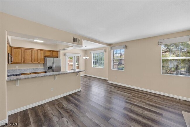 Building Photo - 9901 Trailwood Dr
