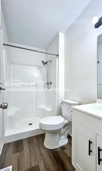 Building Photo - 325 Fawn Valley St