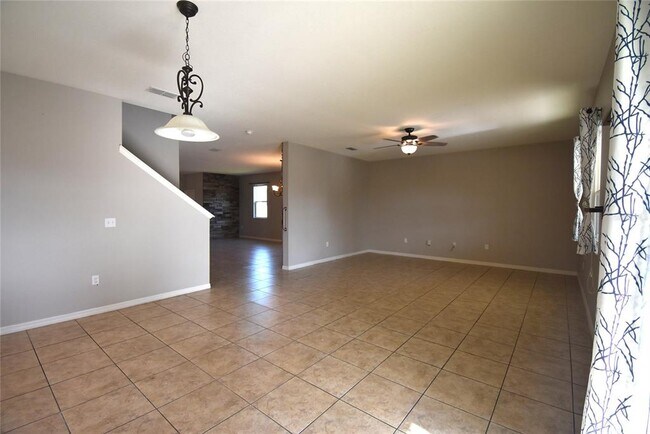 Building Photo - 13008 Sawgrass Pine Cir