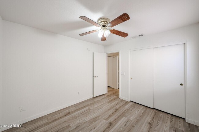 Building Photo - 7421 W Eva St