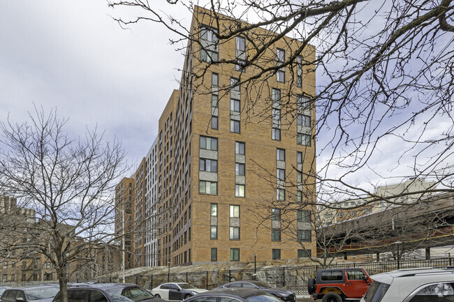 Building Photo - Second Farms