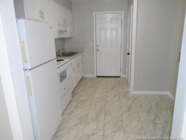 Building Photo - 4967 Fieldcrest Dr