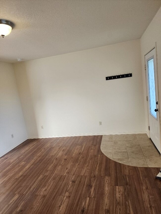 Building Photo - STATUS: AVAILABLE-  |R281h| $1495.00