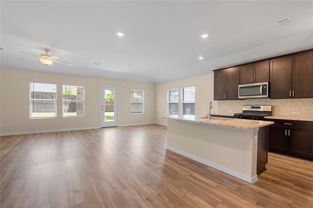 Building Photo - 207 Mizuna Dr