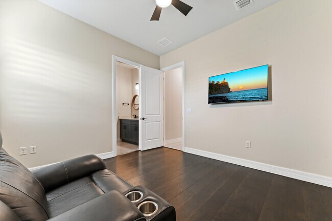 Building Photo - 9171 Balsamo Dr.