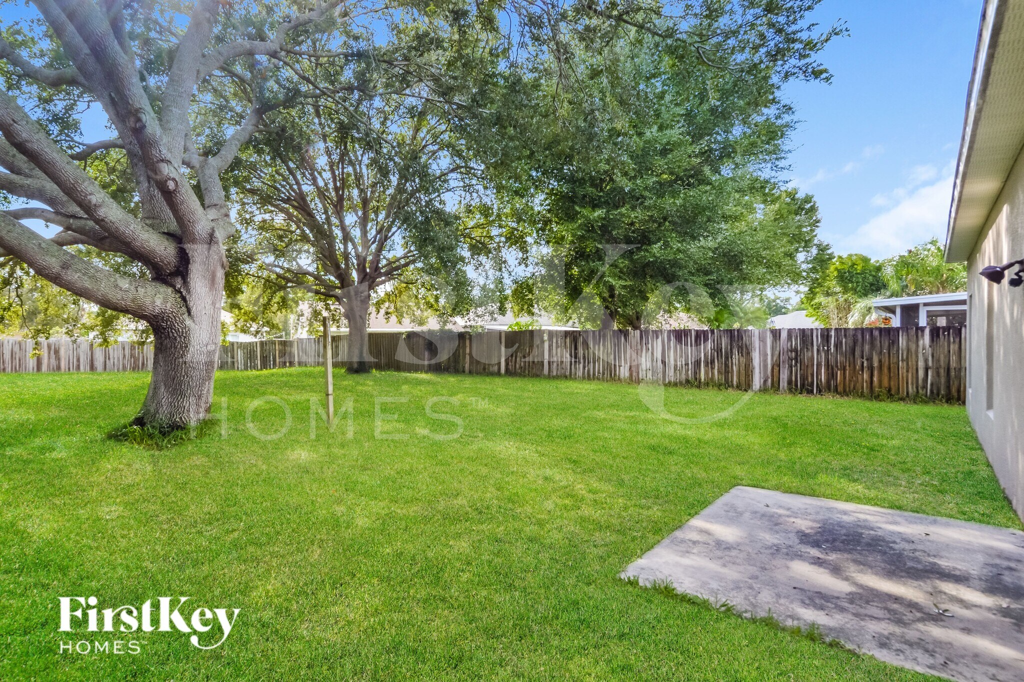 Building Photo - 2530 Dwyer Ln