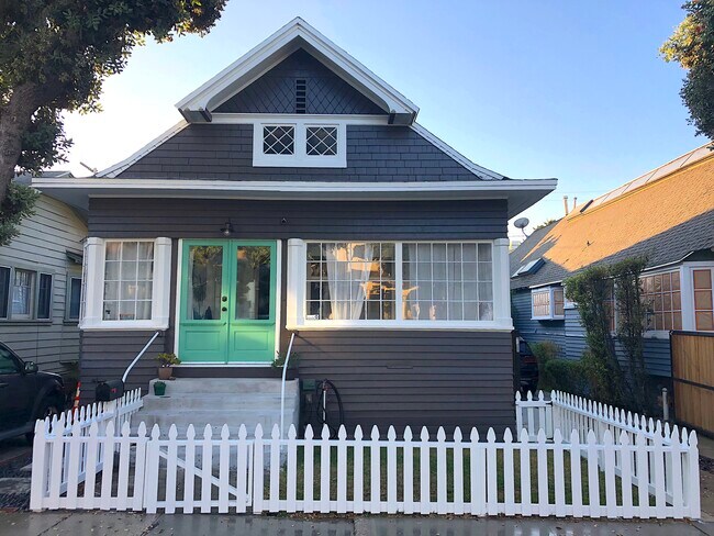 Front House - 154 Fraser Ave