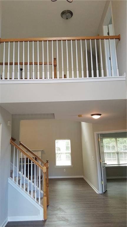 Building Photo - 3652 Roxfield Dr NE