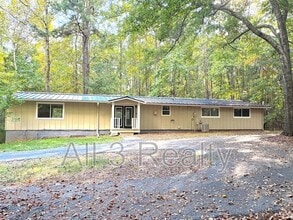 Building Photo - 435 Sherwood Rd