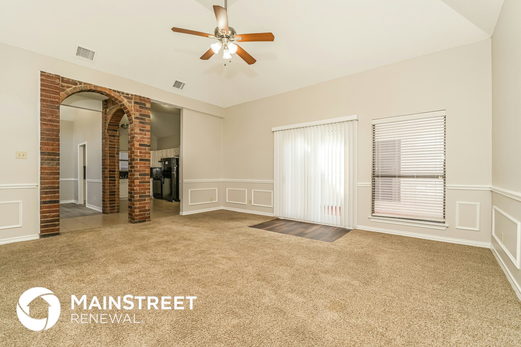 Building Photo - 919 Walters Dr