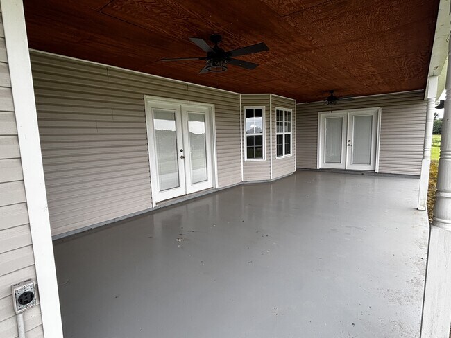 Building Photo - 1526 US-64