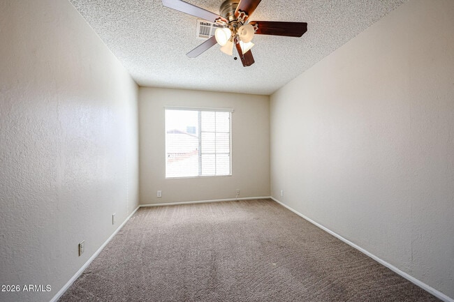 Building Photo - 5013 W Evans Dr