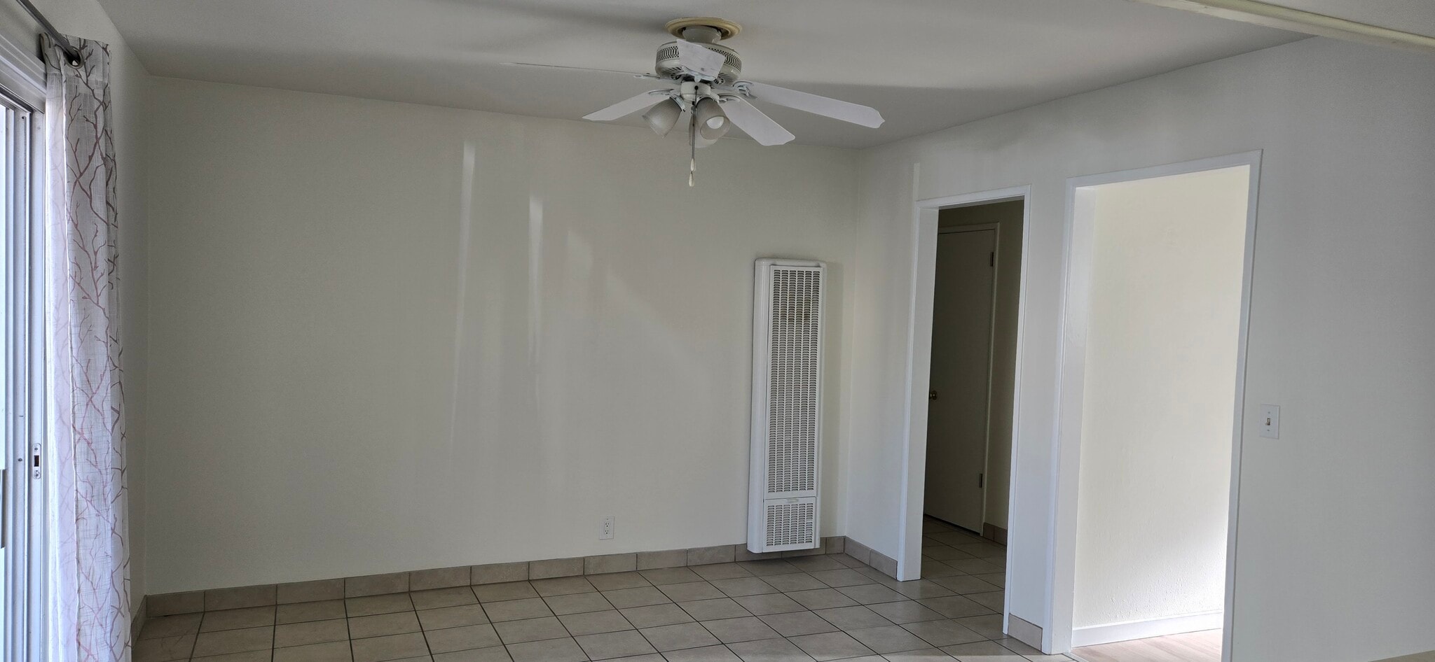 Dining Room - 1915 Dufour Ave