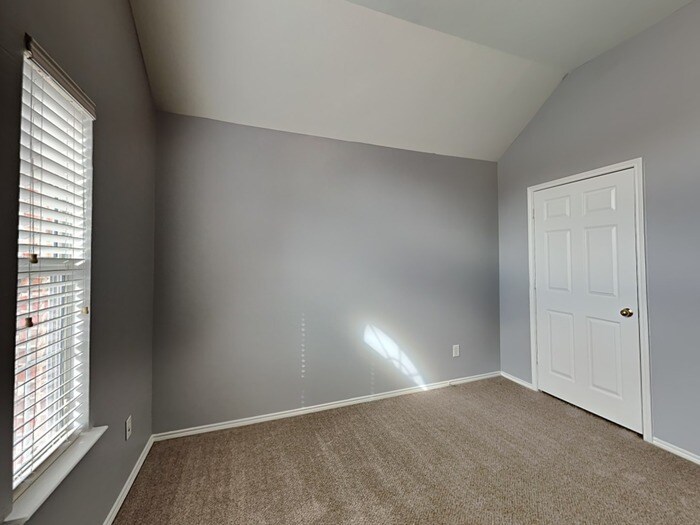 Building Photo - 1105 Chute 1 Ct