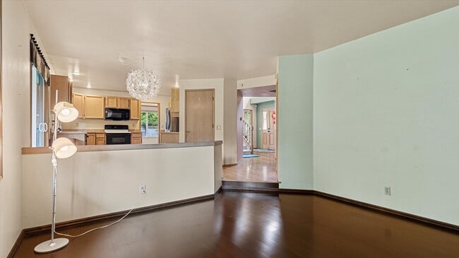 Building Photo - 24609 SE 45th Way