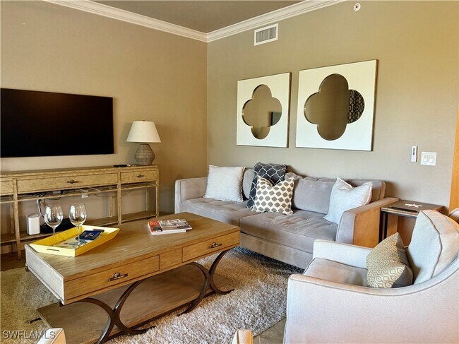 Building Photo - 9735 Acqua Ct