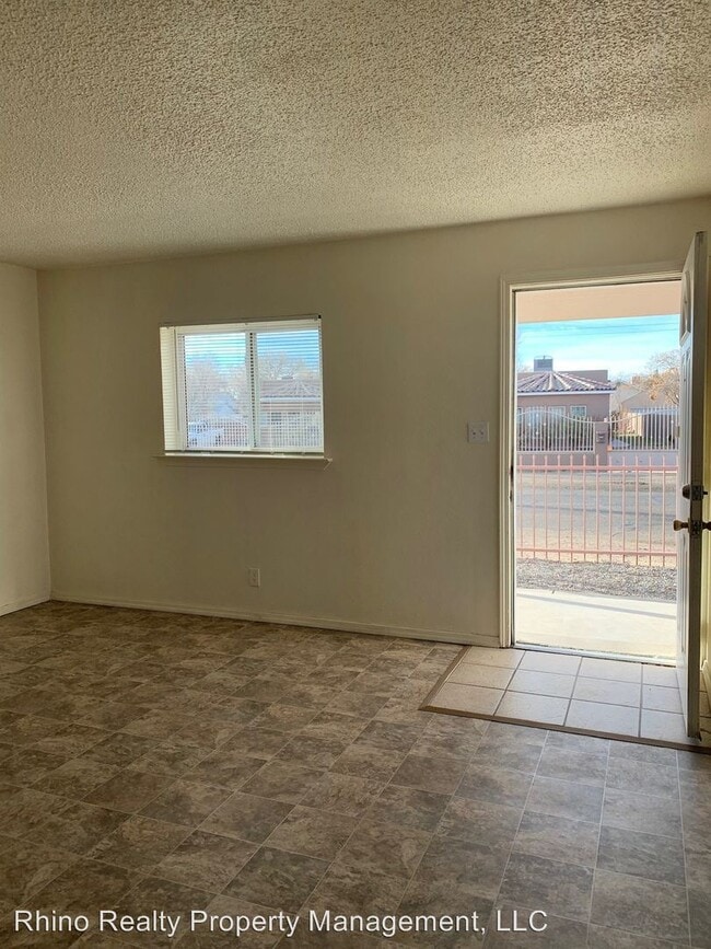 Primary Photo - 370 Atrisco Dr SW