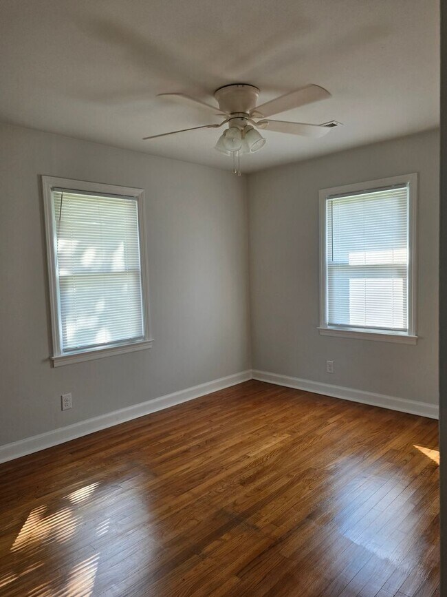 Building Photo - Great Home in Blouder Bluff