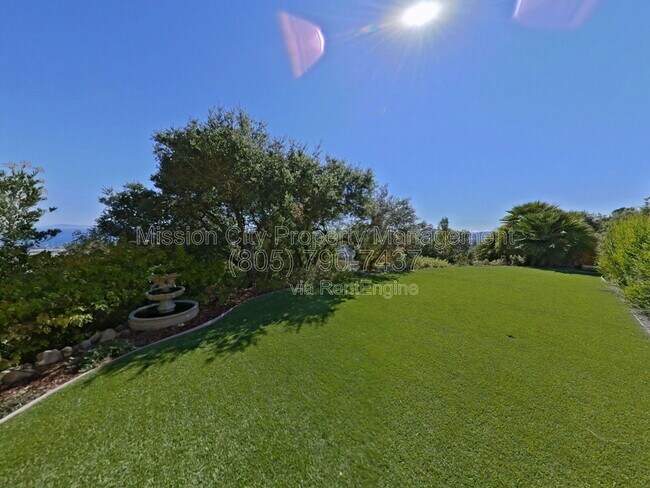 Building Photo - 1227 Viscaino Rd