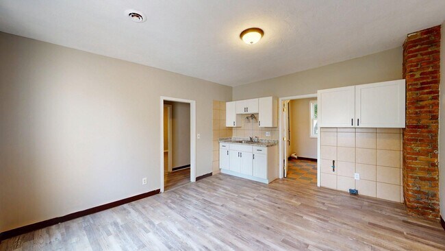 Building Photo - 7023 Clark Ave