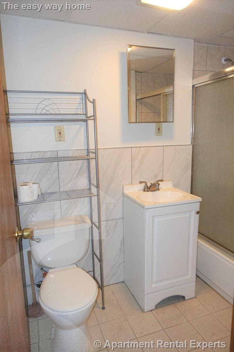 Building Photo - 357 Highland Ave