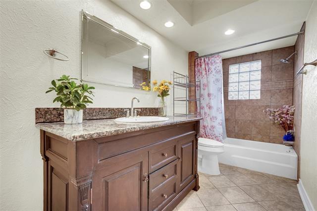 Building Photo - 2605 Natalie Dr