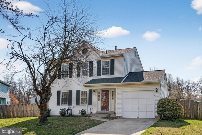 Building Photo - 8813 Francesca Dr